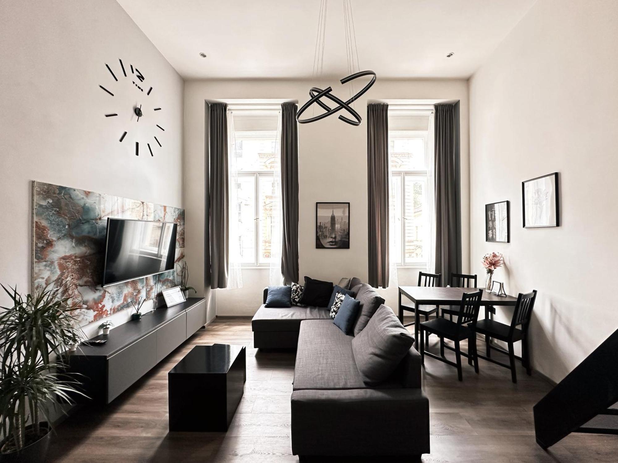 Contemporary Jindrisska Apartment Praha Bagian luar foto